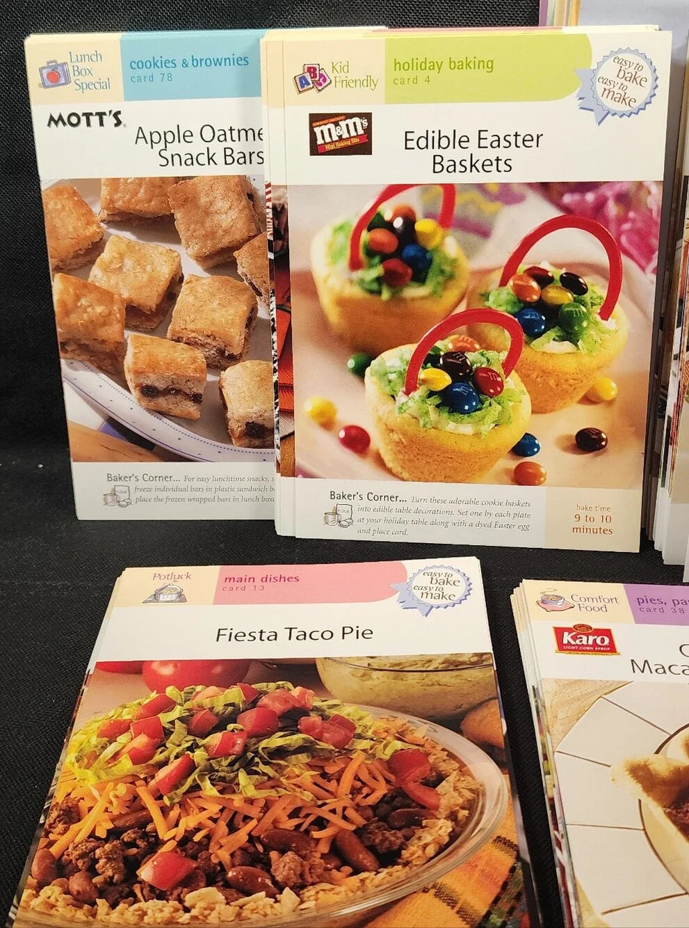 Baker's Corner Recipes Lot of 200 Cards Includes Divider Cards Grandma Favorites